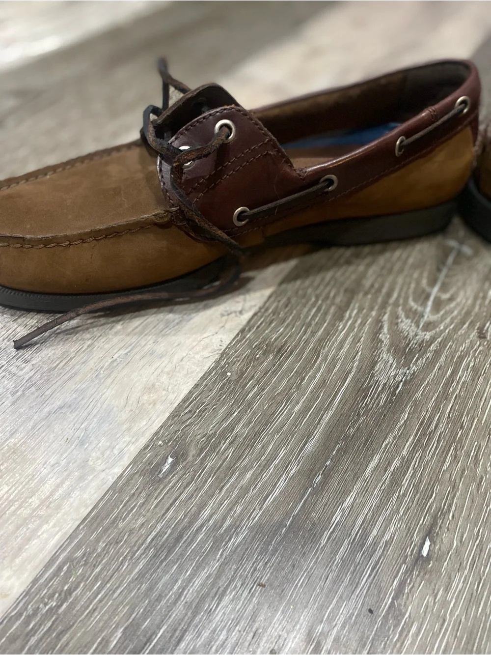 Men’s Dockers Size 11 M Two-Tone Brown Leather and Suede Boat Shoes 090-21508